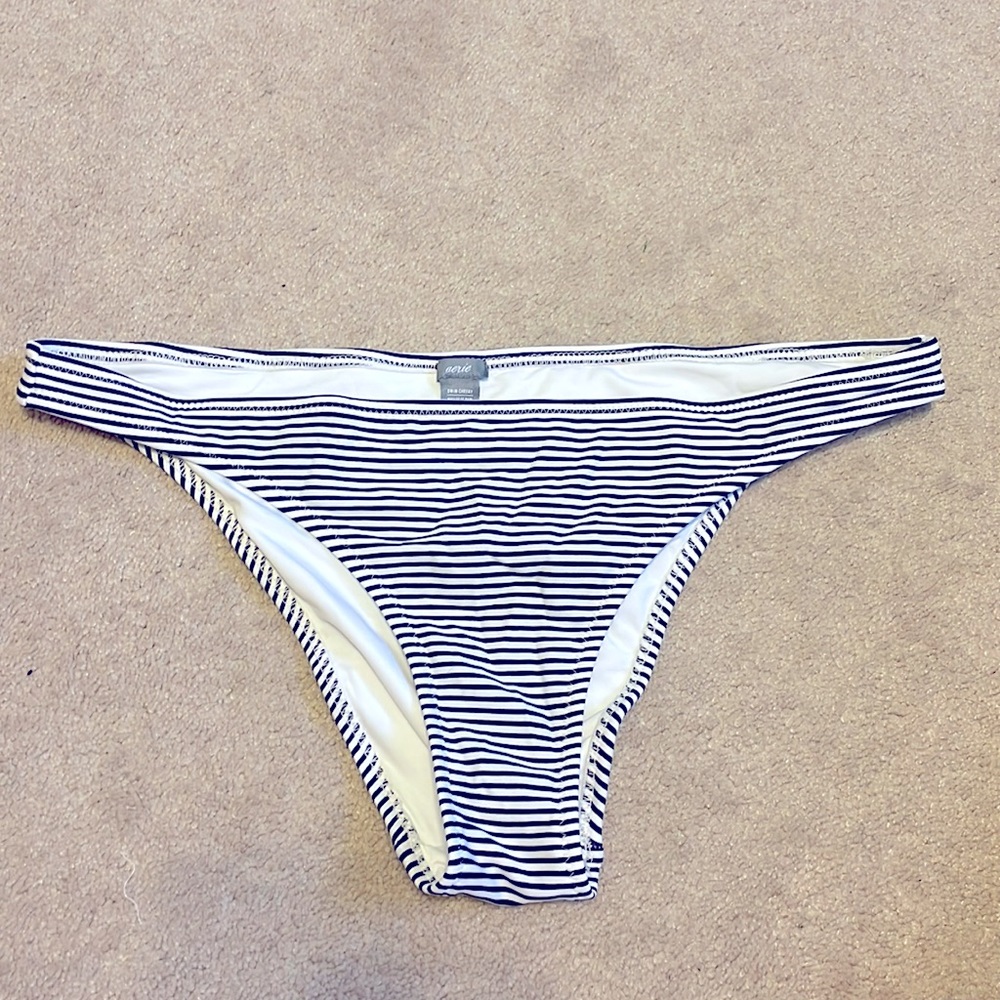 Striped bikini bottom